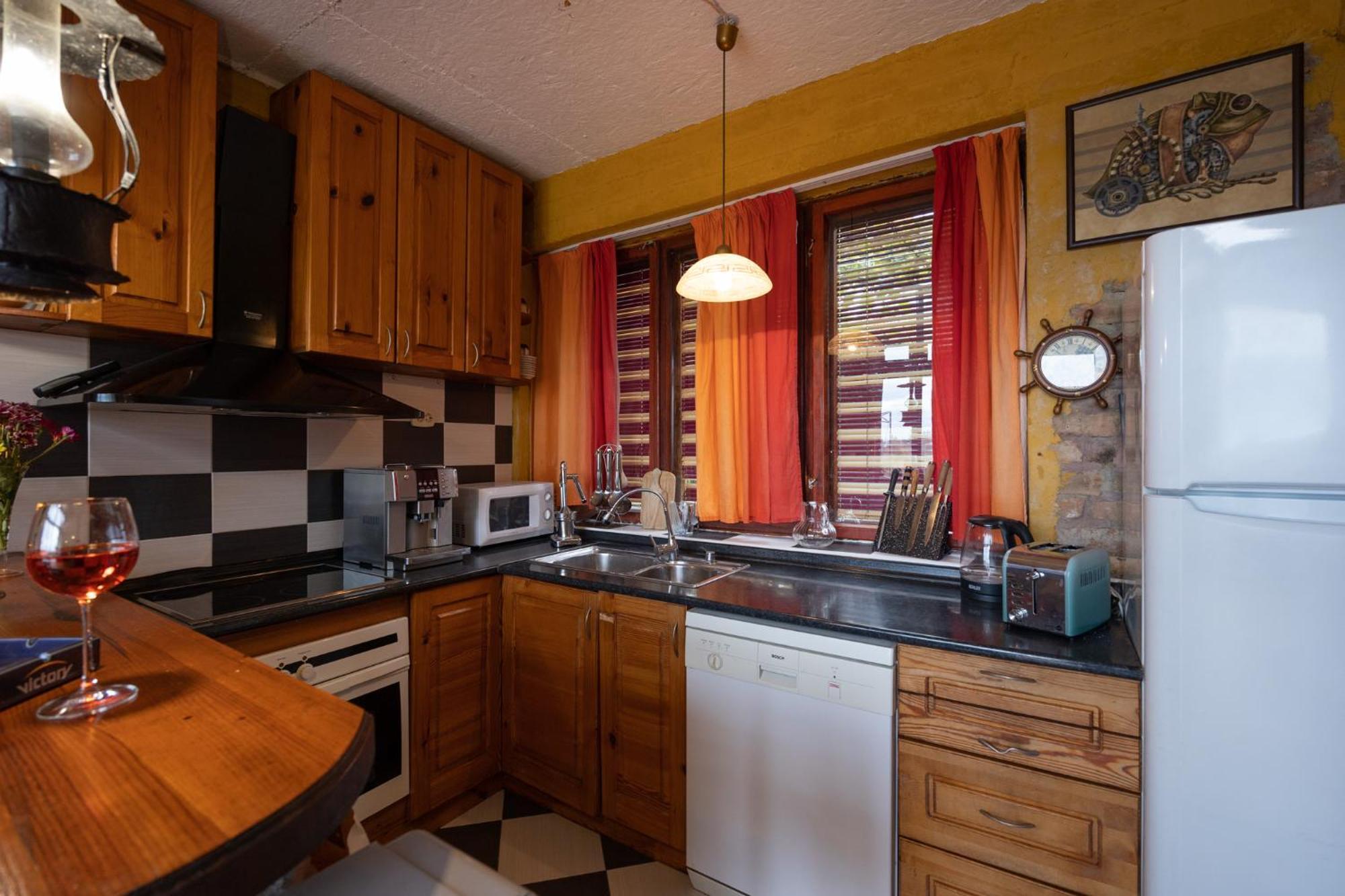 Casa De Artes Guest House Balchik Exterior photo